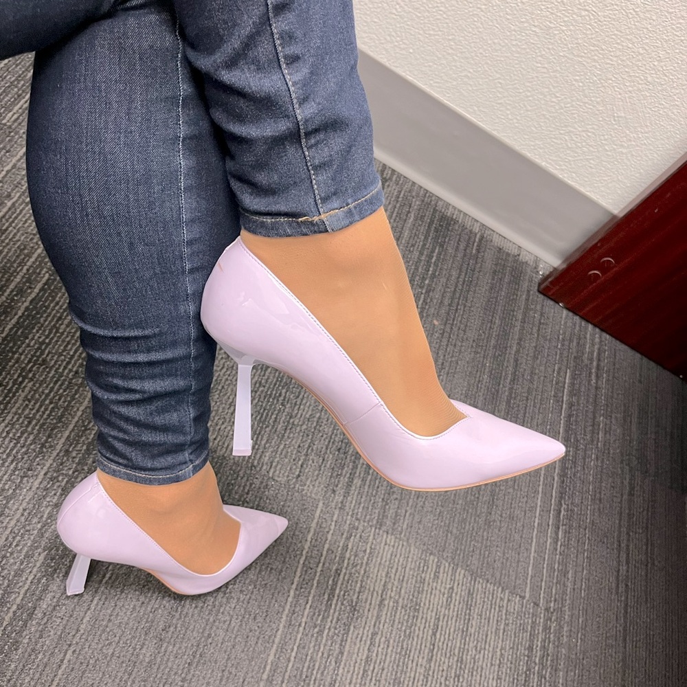 Jennifer Lopez Pumps